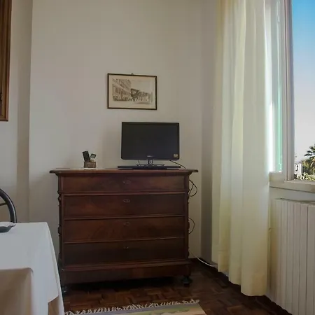 Casetta Di Mara Apartment