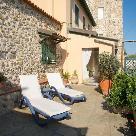 Casetta Di Mara Apartment